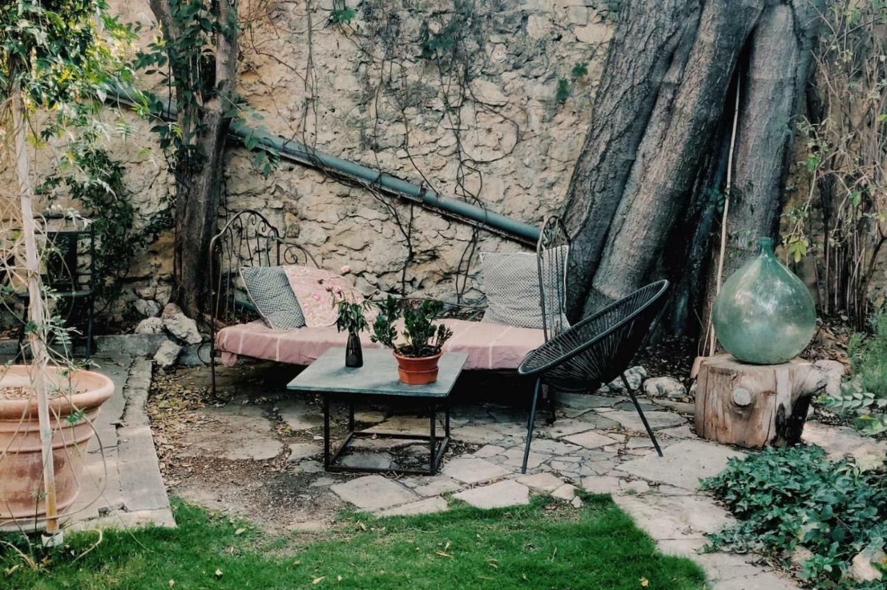 En Ville Et Sous Les Arbres Montpellier Dış mekan fotoğraf